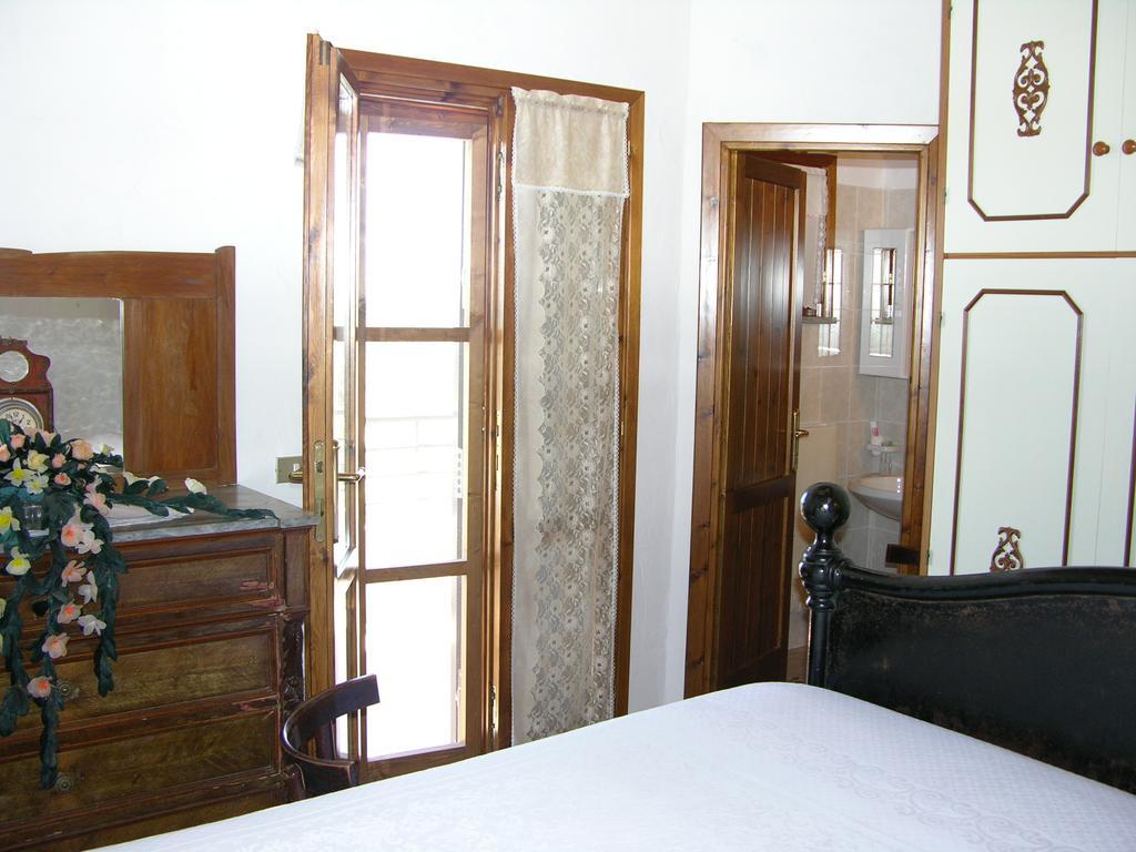 Antico Casolare Sorso-Tourist Rental Pokój zdjęcie