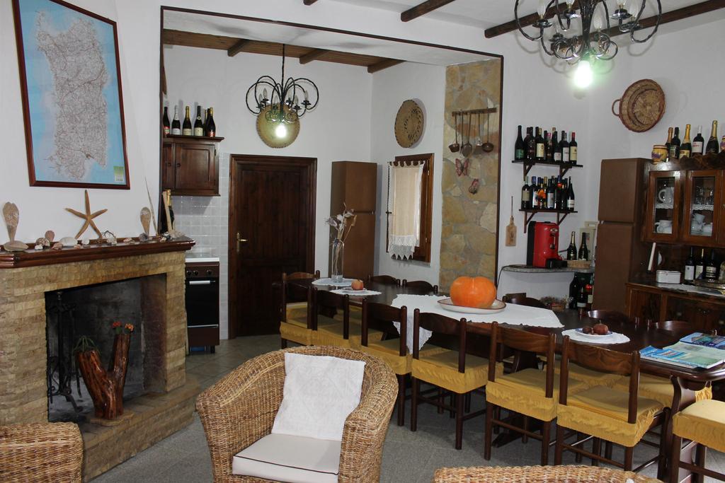 Antico Casolare Sorso-Tourist Rental Zewnętrze zdjęcie